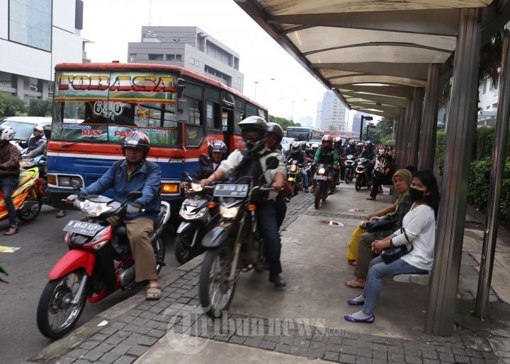 Tren Aksesoris Motor Terkini: Desain Minimalis hingga Teknologi Canggih