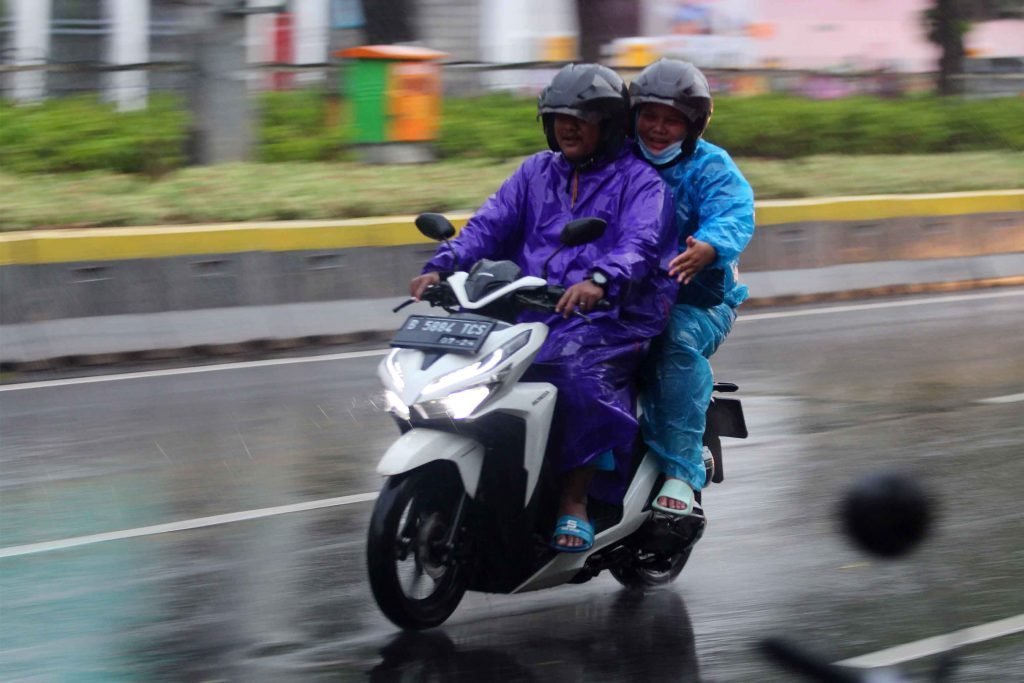 Gaya Riding Modern: Tren Aksesoris Motor Terbaru di Jakarta