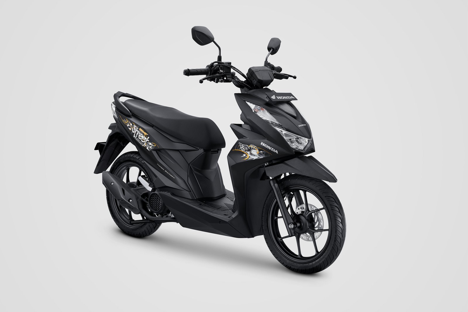 Cek 7 Aksesoris Motor Wajib Touring di Indonesia!