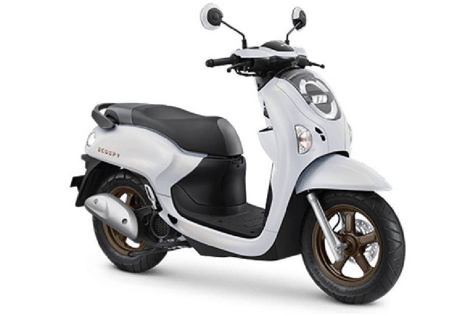 Ganti Gaya! Aksesoris Motor Terbaru yang Bikin Tampilanmu Lebih Kece