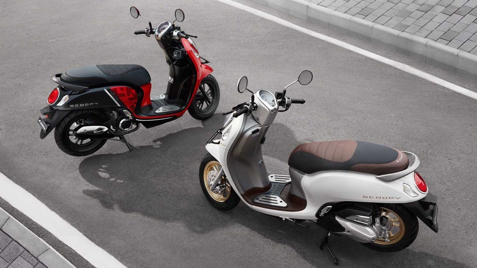 Gaya Riding Modern:  Aksesoris Motor yang Wajib Kamu Miliki