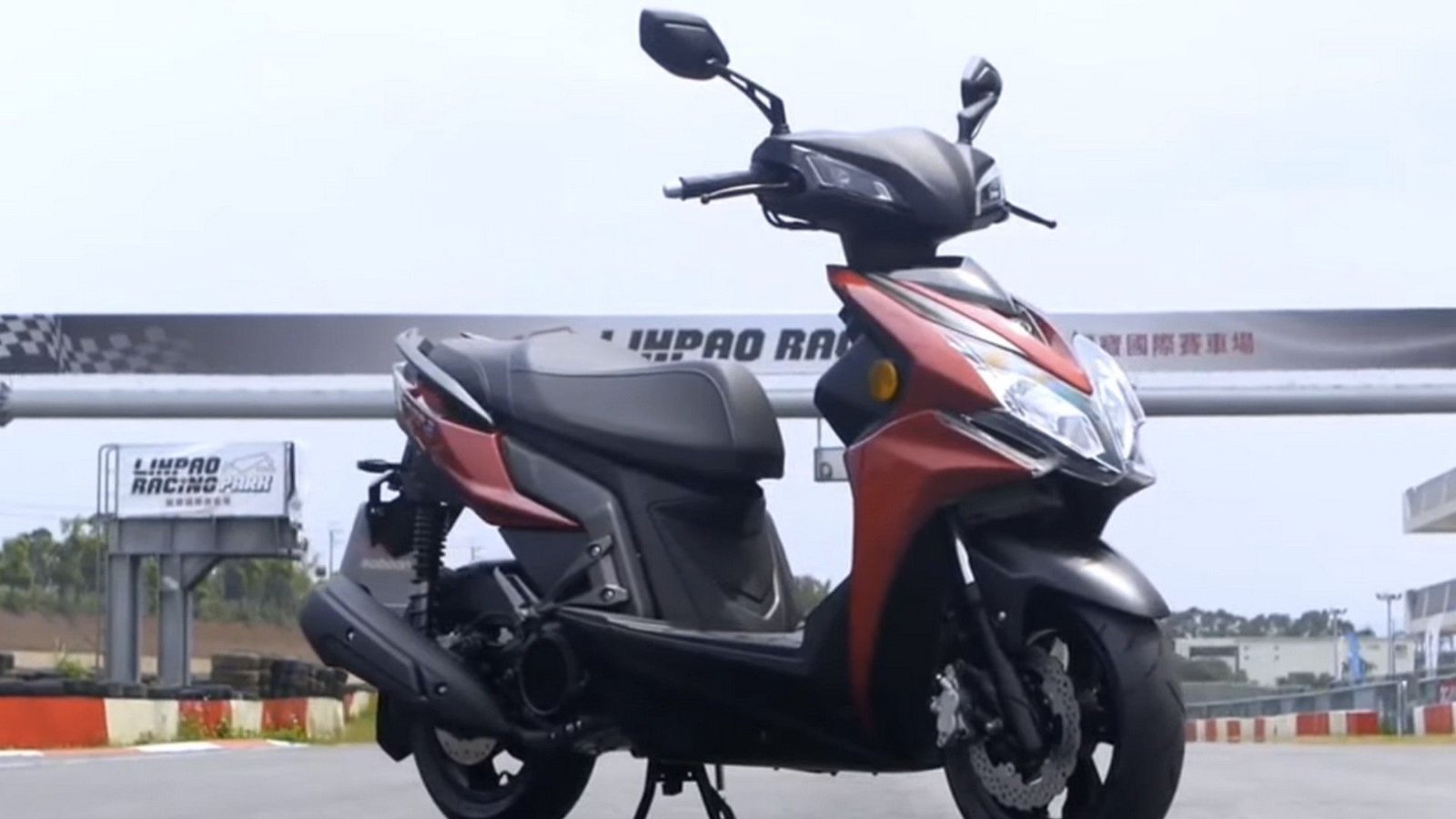 Review Jujur: Mana Aksesoris Motor yang Benar-benar Perlu Dibeli?