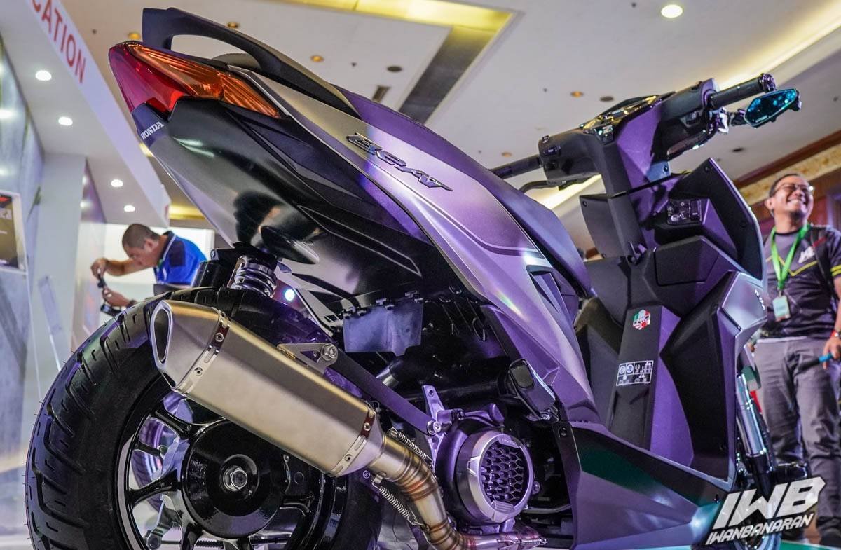 Gaya Baru Motor Anda:  Rekomendasi Aksesoris Motor Trendi