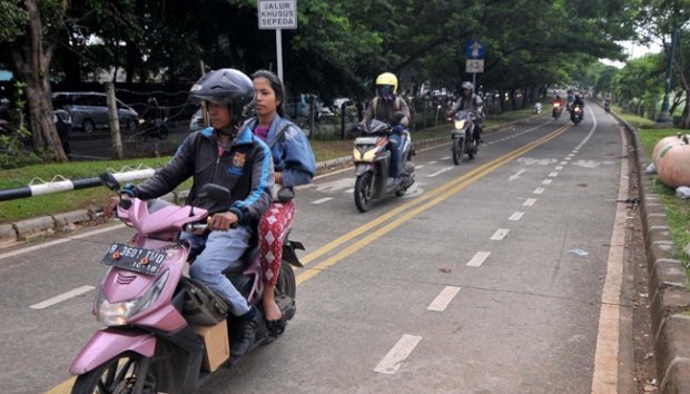 Gaya Baru di Jalanan:  Koleksi Aksesoris Motor Kekinian