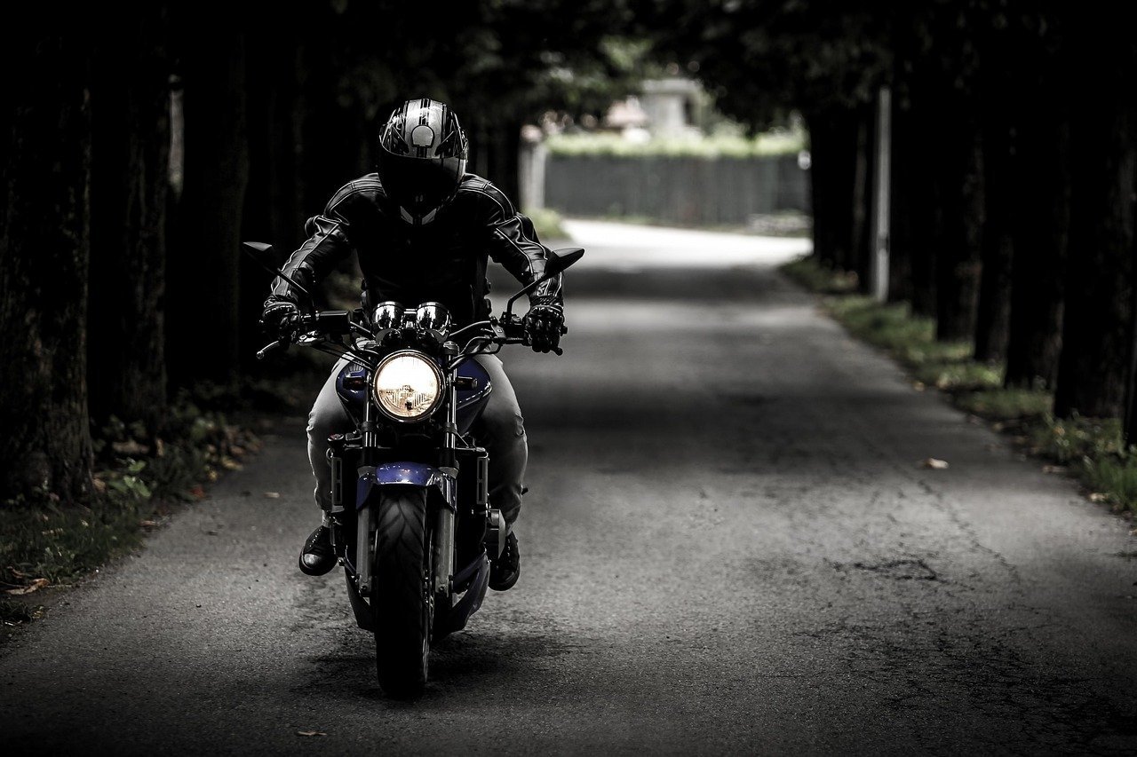Raih Gaya & Keamanan: Panduan Memilih Aksesoris Motor