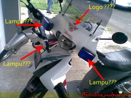 Perjalanan Jauh Lebih Nyaman? Cek Rekomendasi Aksesoris Motor Ini!