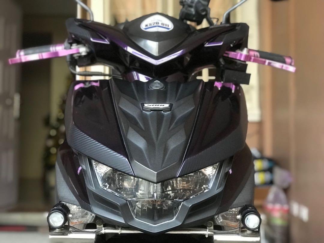 Upgrade Motor:  Gaya Sporty dengan Aksesoris Keren