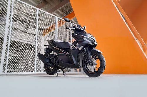 Rahasia Perjalanan Nyaman & Gaya dengan Aksesoris Motor Pilihan